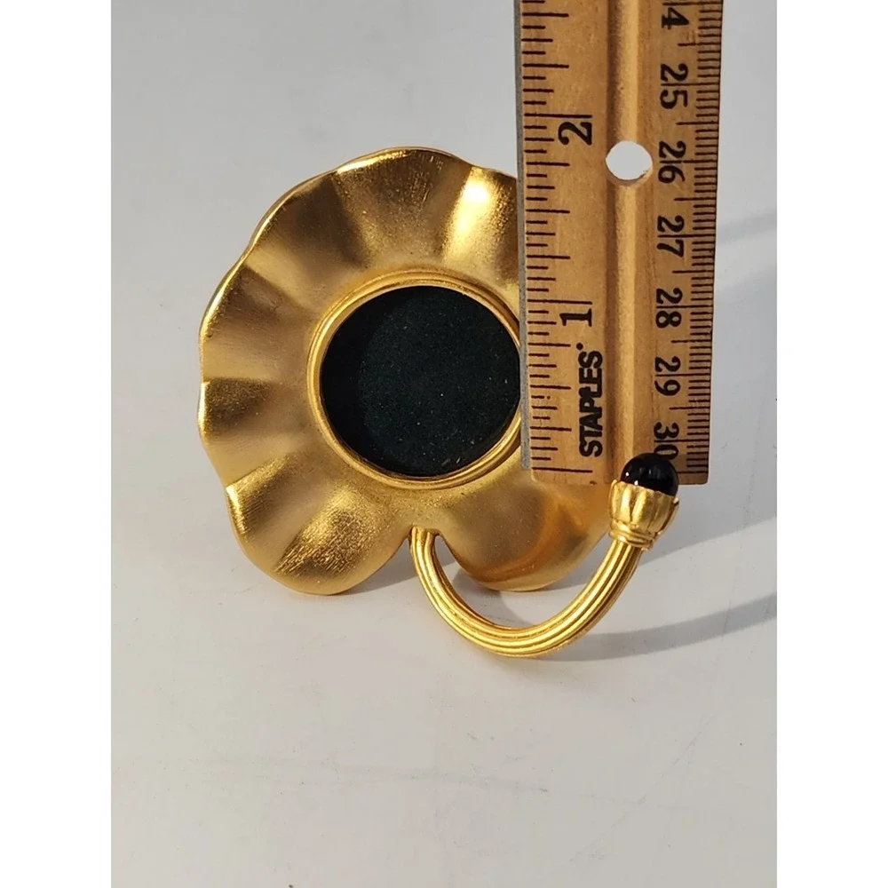 Vintage small Museum of Modern Art MMA-SRM lotus gold tone picture frame